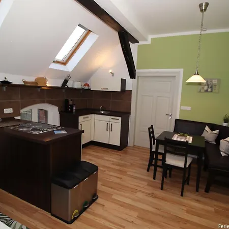 Gutshof Kaemmerich - Dachshoehle Apartment *